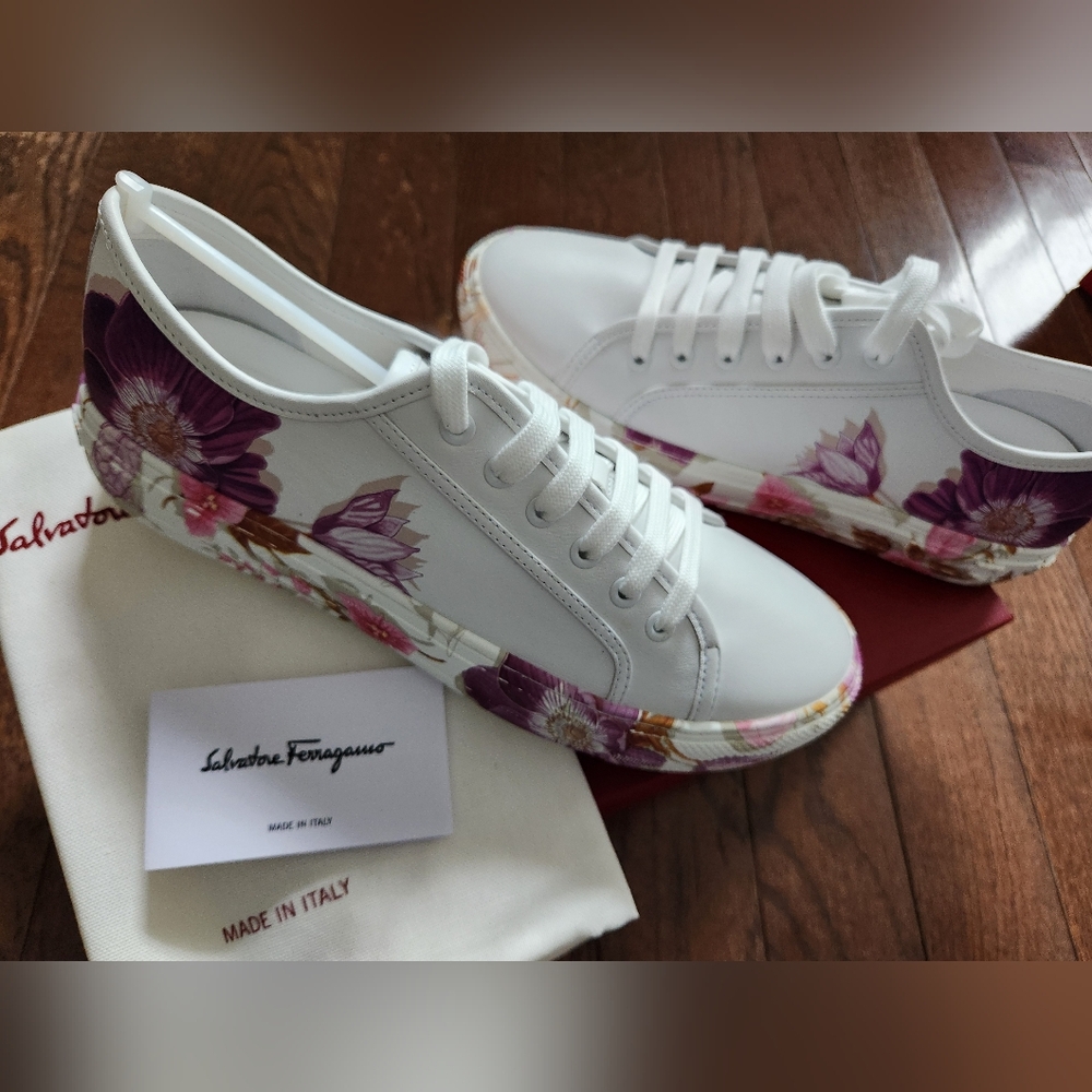 Ferragamo sneakers size 10